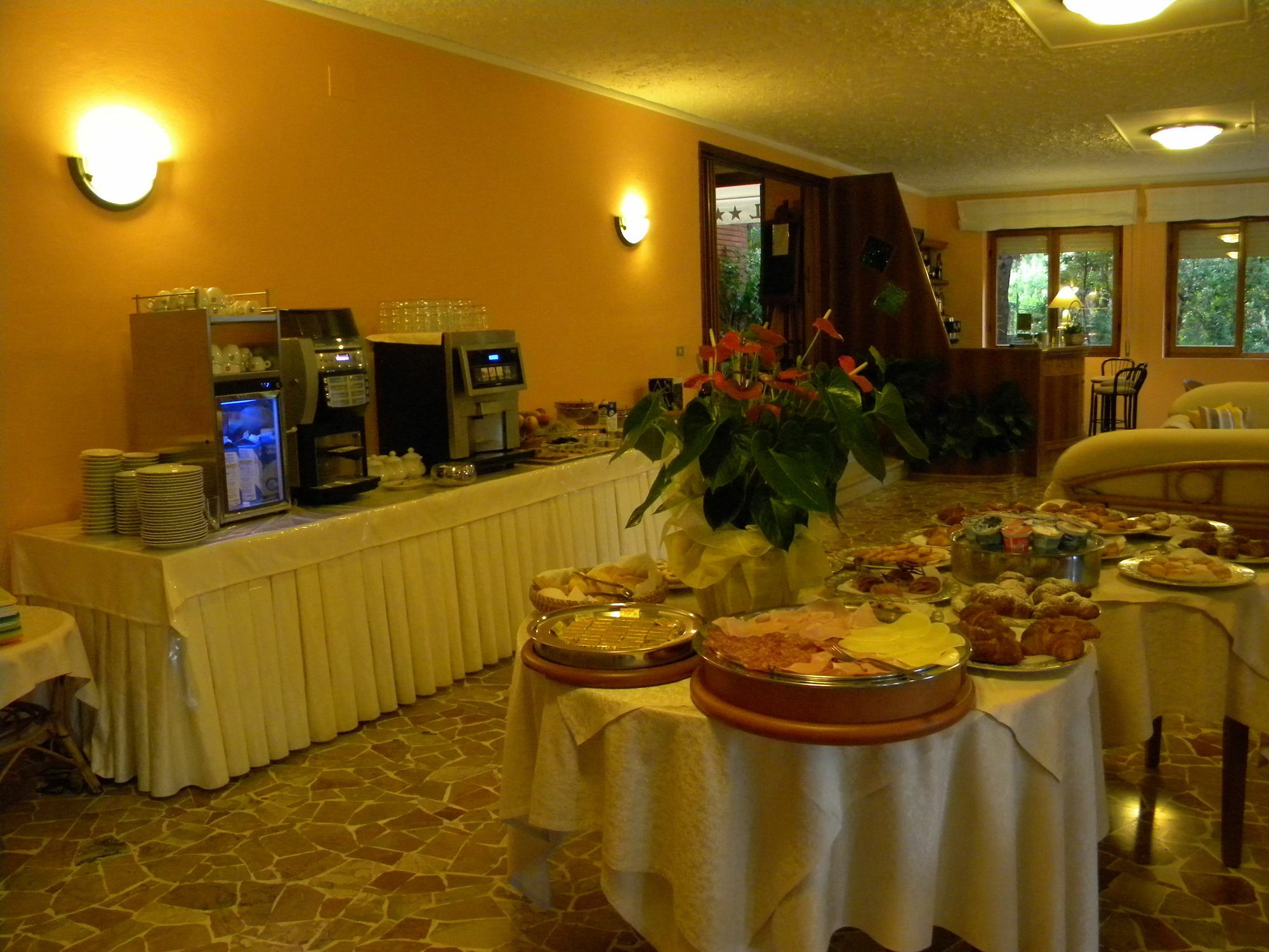 Hotel La Rosa Del Tirreno 리보르노 외부 사진